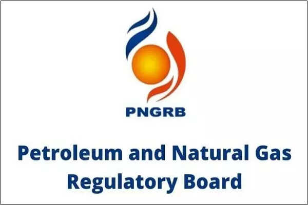 PNGRB ચીફ તરીકે નિમણૂક માટે કેન્દ્રના ટોચના વહીવટકર્તાઓને સ્કાઉટ કરે છે, ઓઇલ રેગ્યુલેટરની પોસ્ટની ફરીથી જાહેરાત કરવામાં આવી