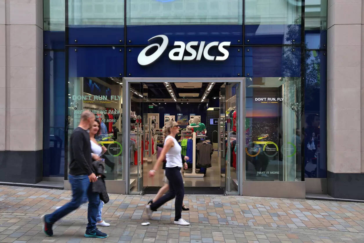 Asics shop sportswear online