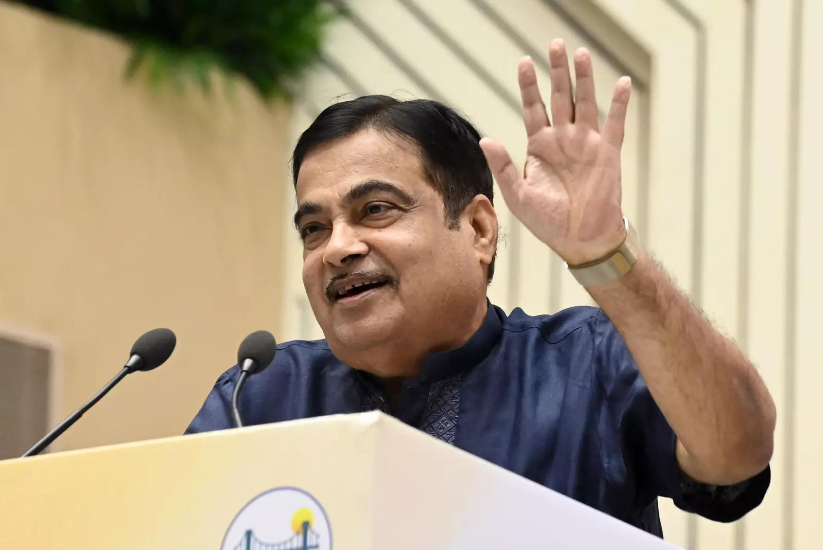  Union Minister of Road, Transport and Highway Nitin Gadkari