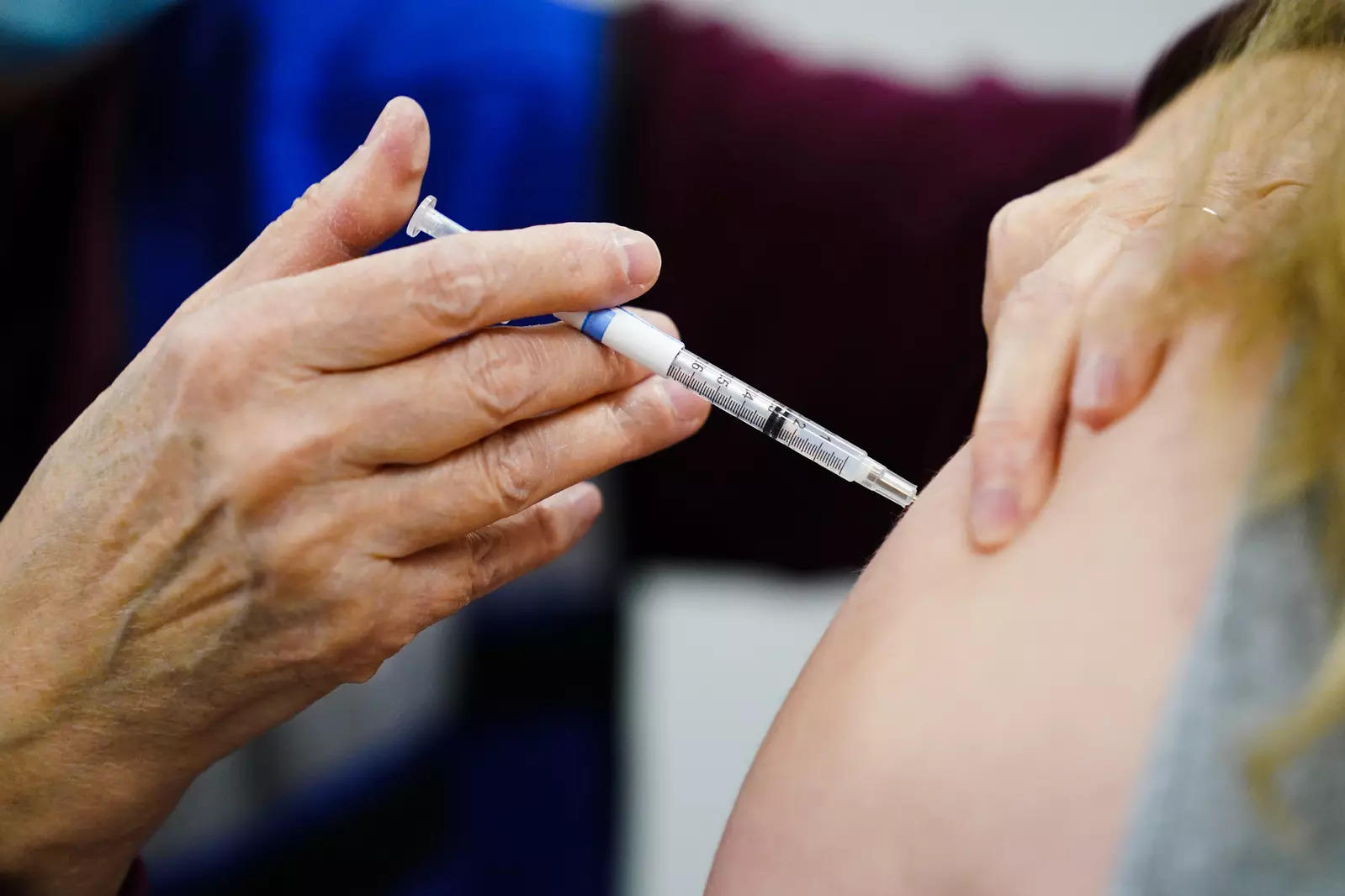 NTAGI واکسیناسیون علیه سرطان دهانه رحم و تیفوئید را توصیه می کند: منابع