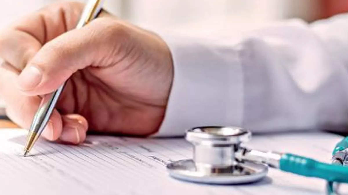 2 Delhi CGHS doctors suspended for favoring pharma company