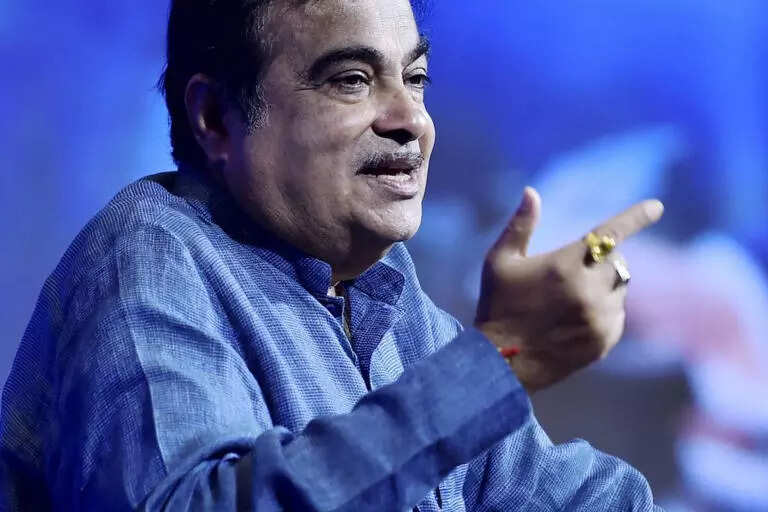  Electric highway between Delhi, Mumbai with overhead EV charging lines! Nitin Gadkari reveals plans