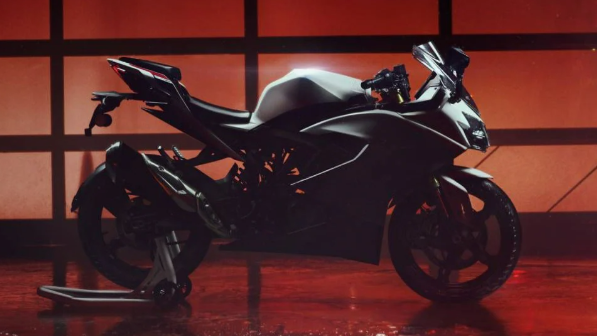 BMW G 310 RR launching tomorrow: Expected price, features, specs