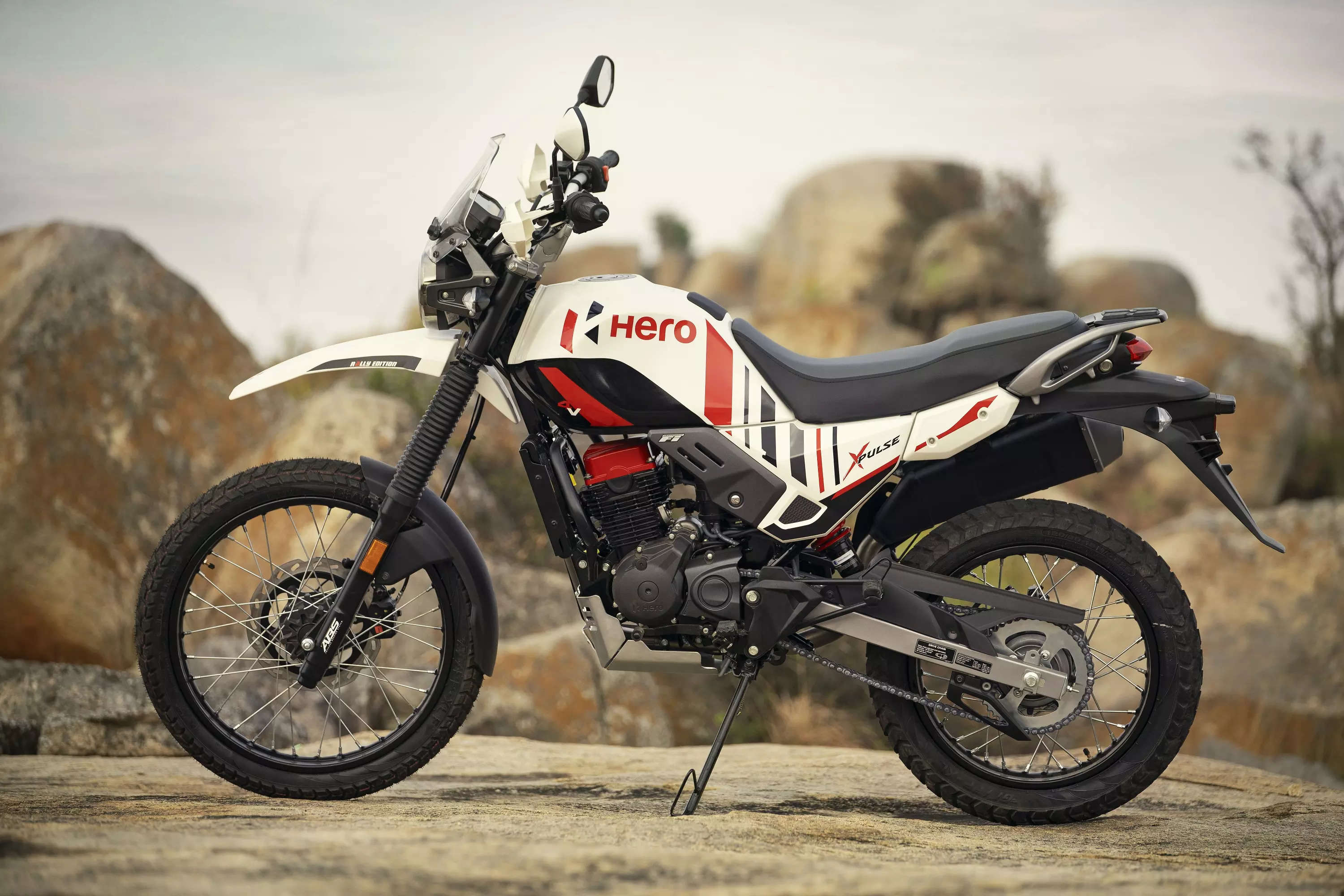 Hero MotoCorp launches Rally Edition of XPulse 200 4V at INR 1.5