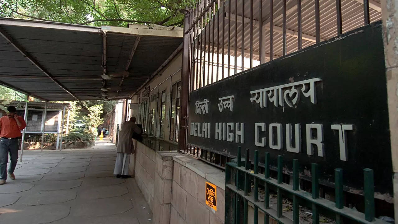 Delhi High Court stays CCPA's guidelines on service charges, FHRAI terms it major relief to the hospitality industry