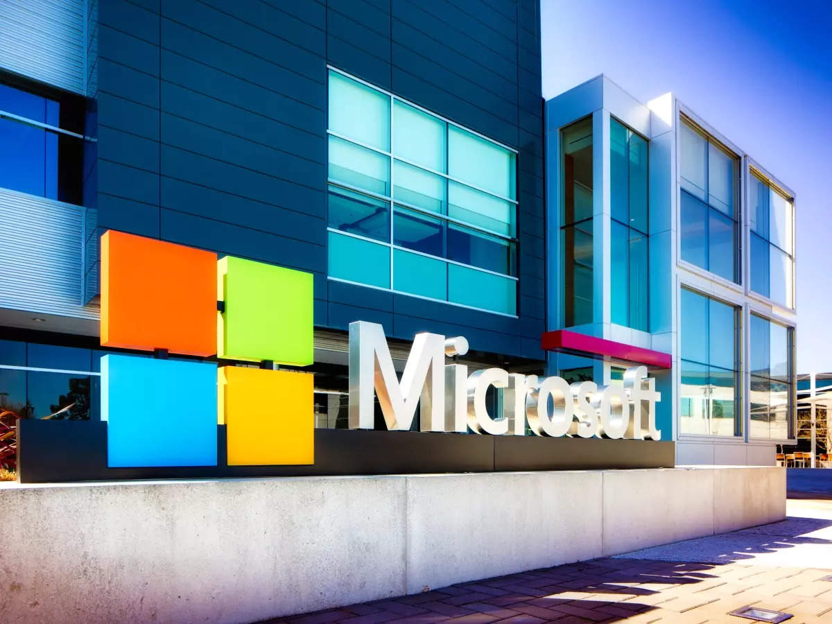 Microsoft earnings fall short as computer sales sag
