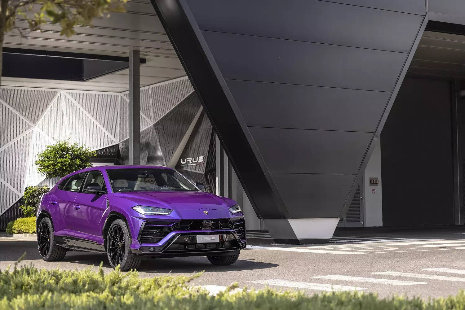 Lamborghini Urus Р»РёРјСѓР·РёРЅ