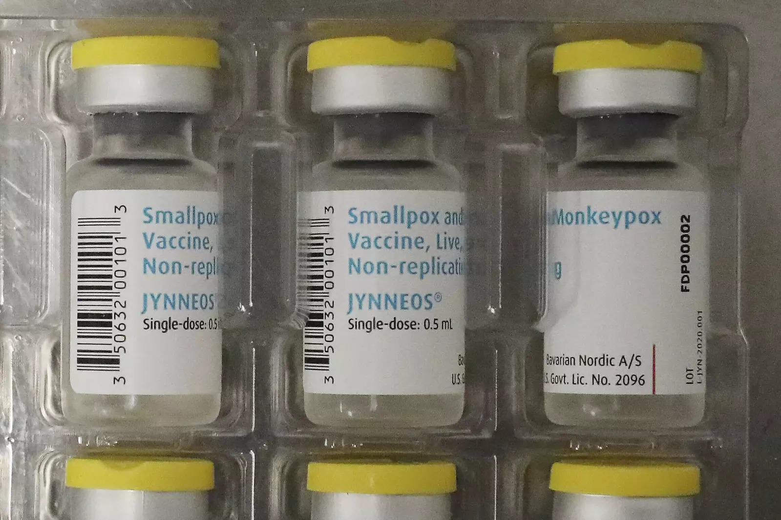 در رقابت برای واکسن‌های آبله میمون، کارشناسان شاهد تکرار کووید هستند