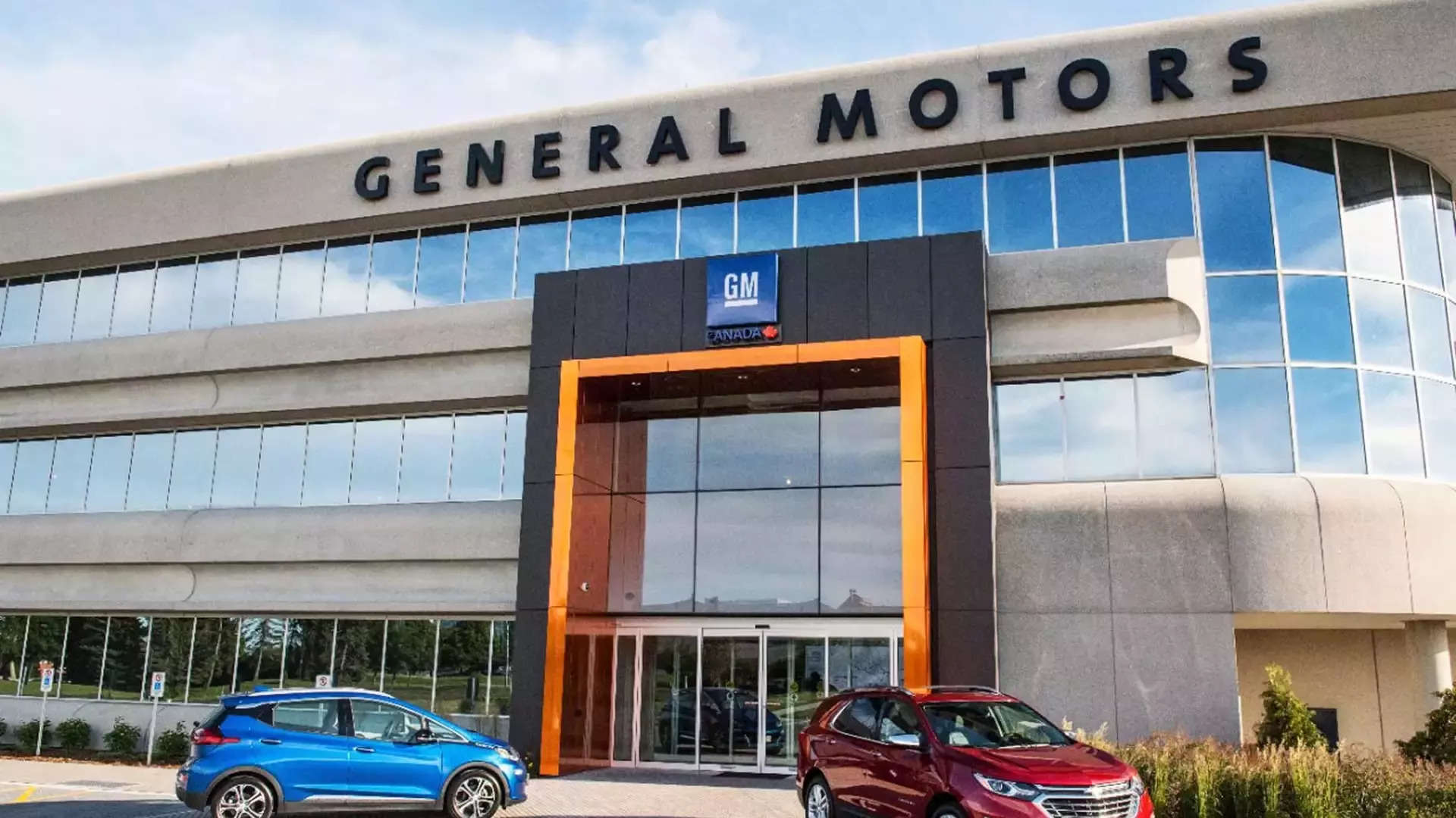  Starting later this year, GM plans to enable vehicles equipped with Super Cruise and the company's latest vehicle electronic system to operate hands-free on major, undivided highways in the United States and Canada, as well as additional miles of divided, interstate highways. 