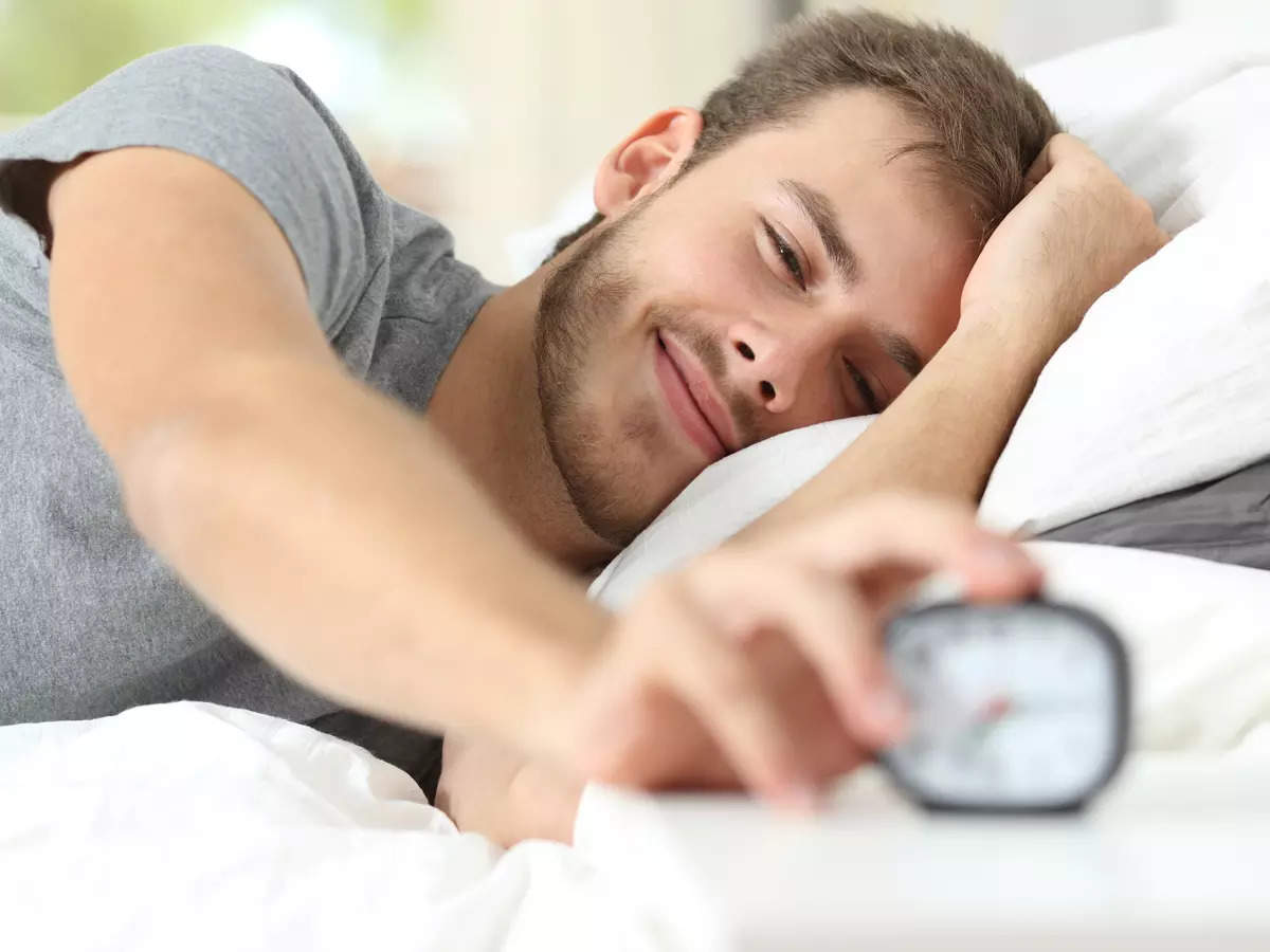 Internet use & sleep loss: Researchers feel AI could help in measuring snooze time