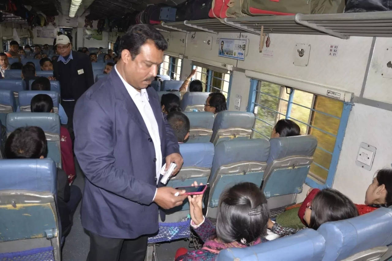 Indian Railways TC collects massive Rs 1.51 cr fine from ticketless  passengers