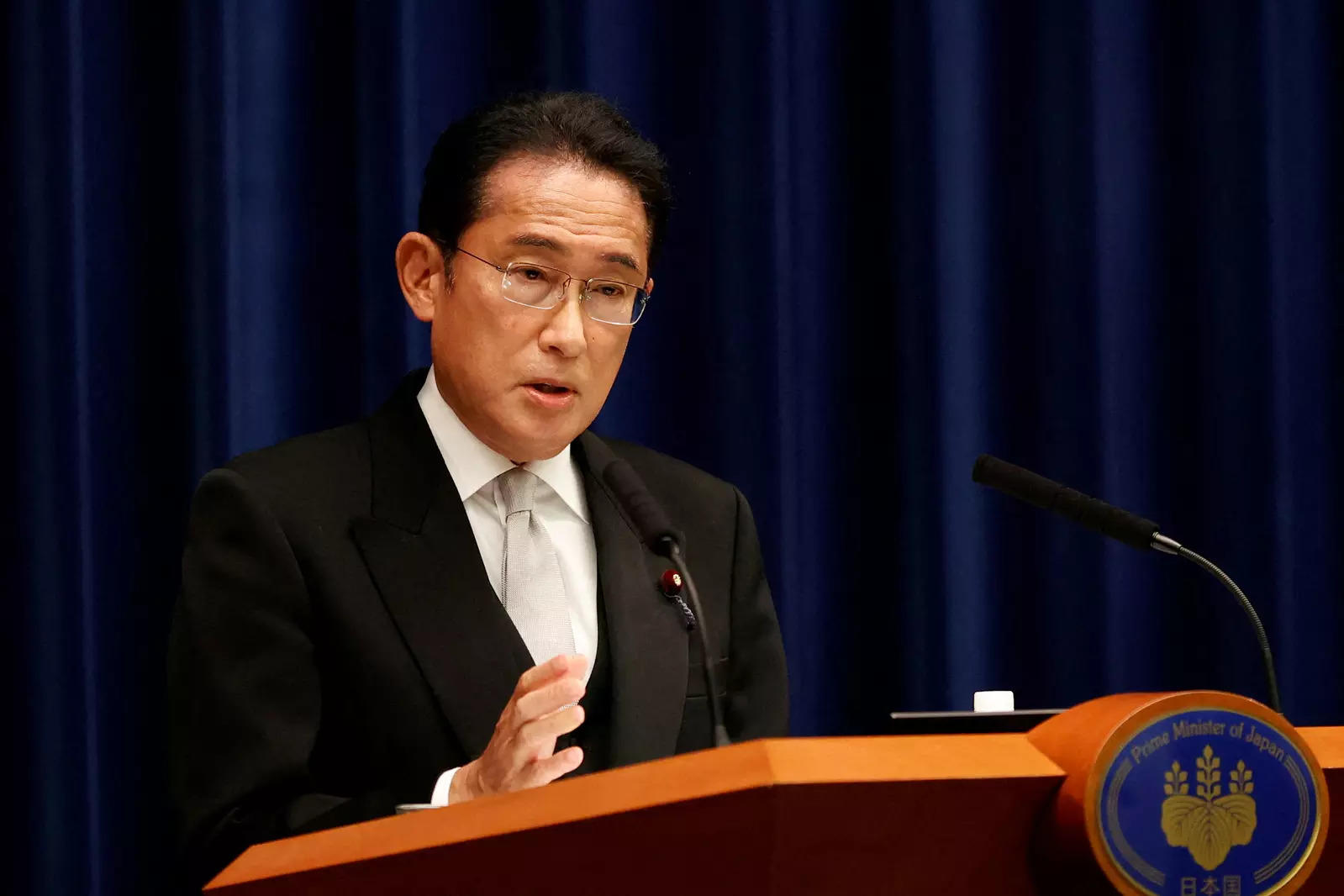 Japan PM Kishida Tests Oositive, cancels African development conference trip