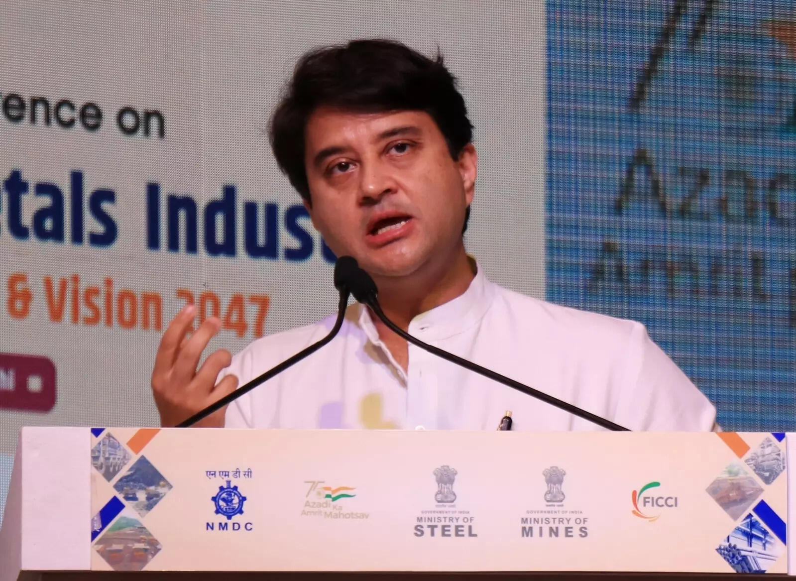 Need to adopt new tech in metals sector to reduce emissions: Scindia