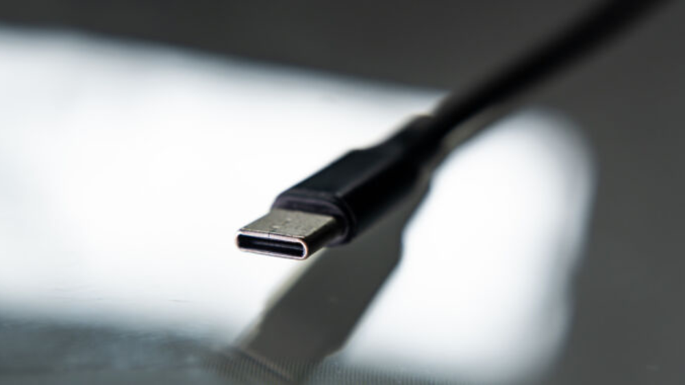 New USB version to offer 80Gbps speeds via Type C cable
