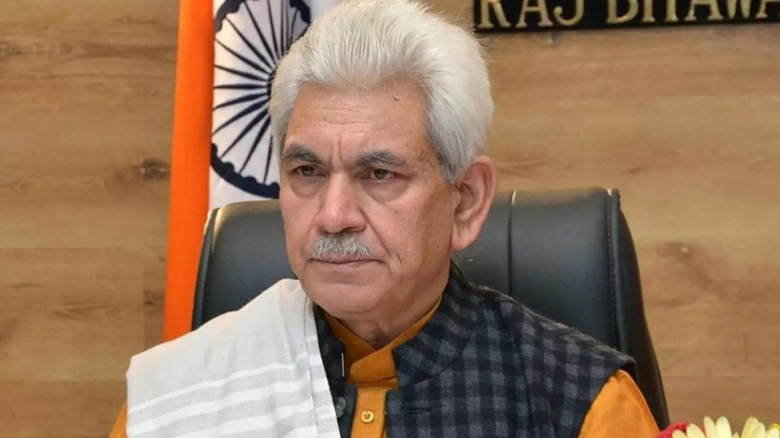 J-K LG Manoj Sinha directs for speedy implementation of welfare schemes,  redressal of public grievances in Poonch, ET Government