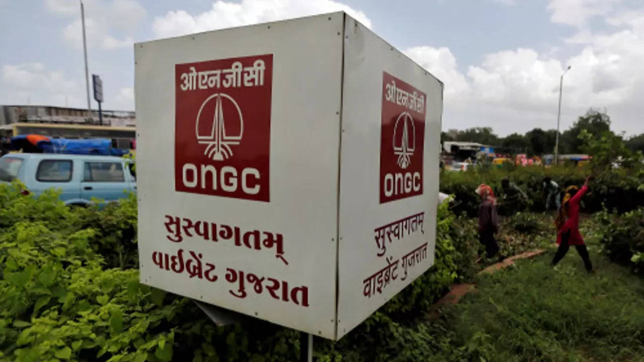 ONGC wants govt to scrap windfall tax, $10 gas price