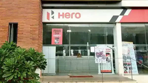 Hero MotoCorp ties up with HPCL to set up electric two-wheeler charging infra