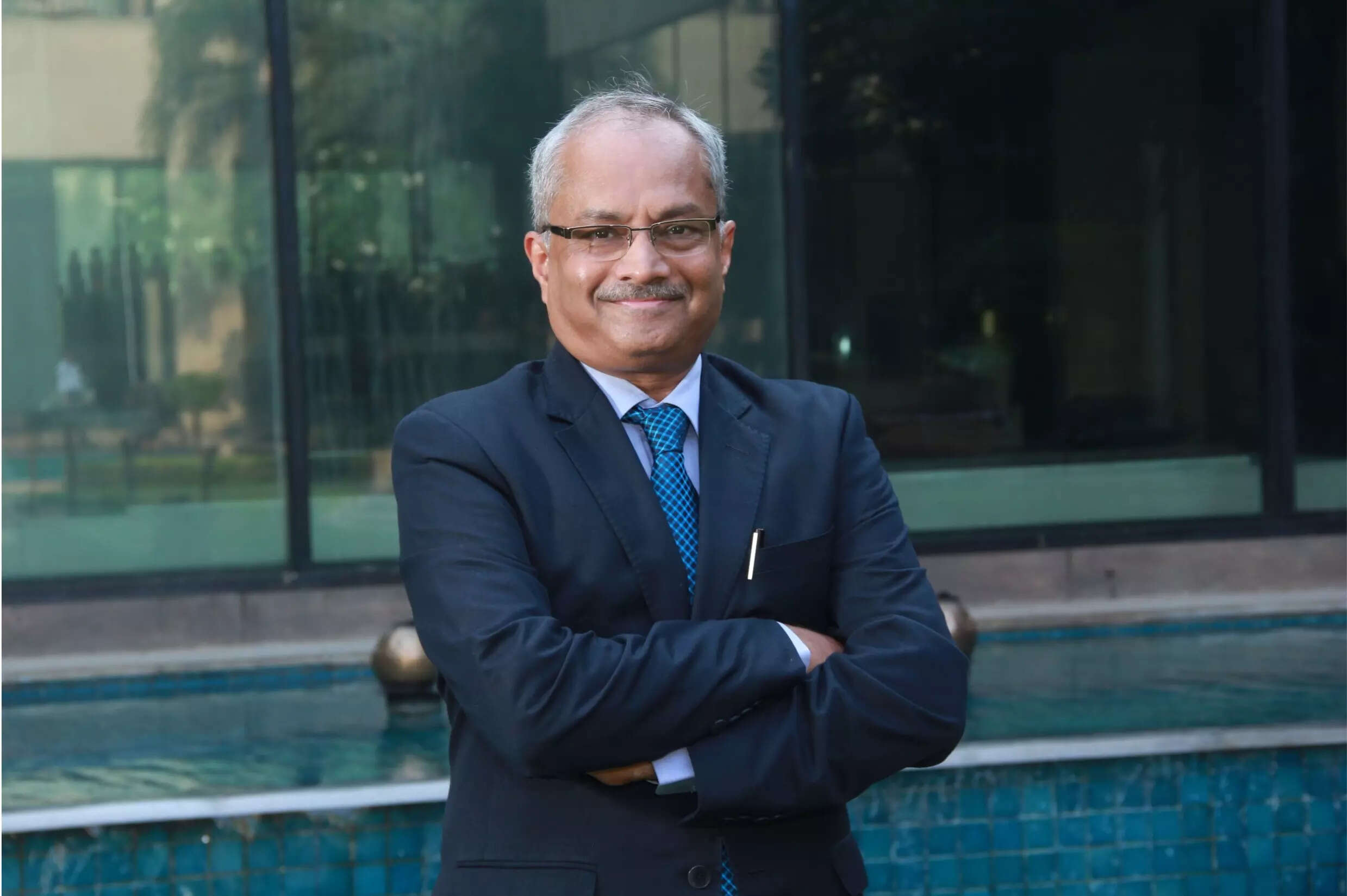  He is a highly respected automotive veteran and has proven OEM expertise, especially in the commercial vehicles segment. 