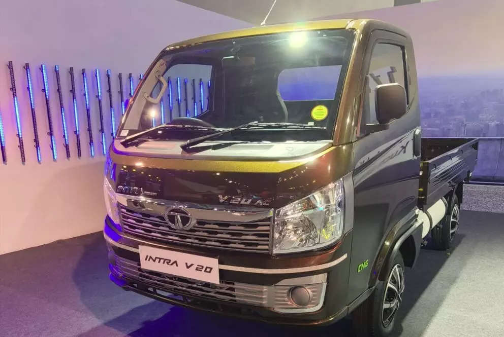  Newly launched Tata Intra V2.0 petrol-CNG pickup with 700km range