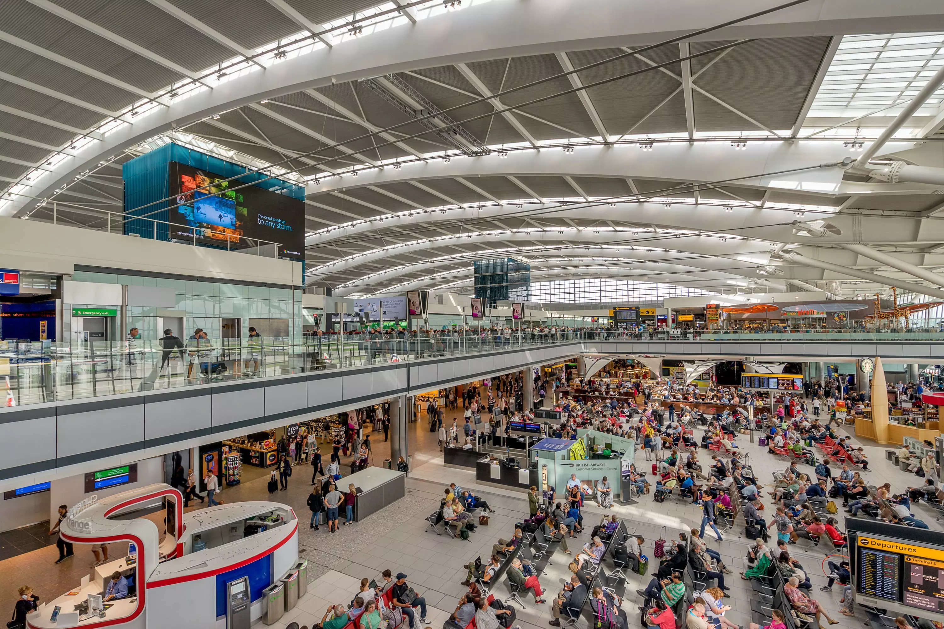 Heathrow Airport: London's Heathrow set to lift daily passenger limitations  in late October, ET TravelWorld