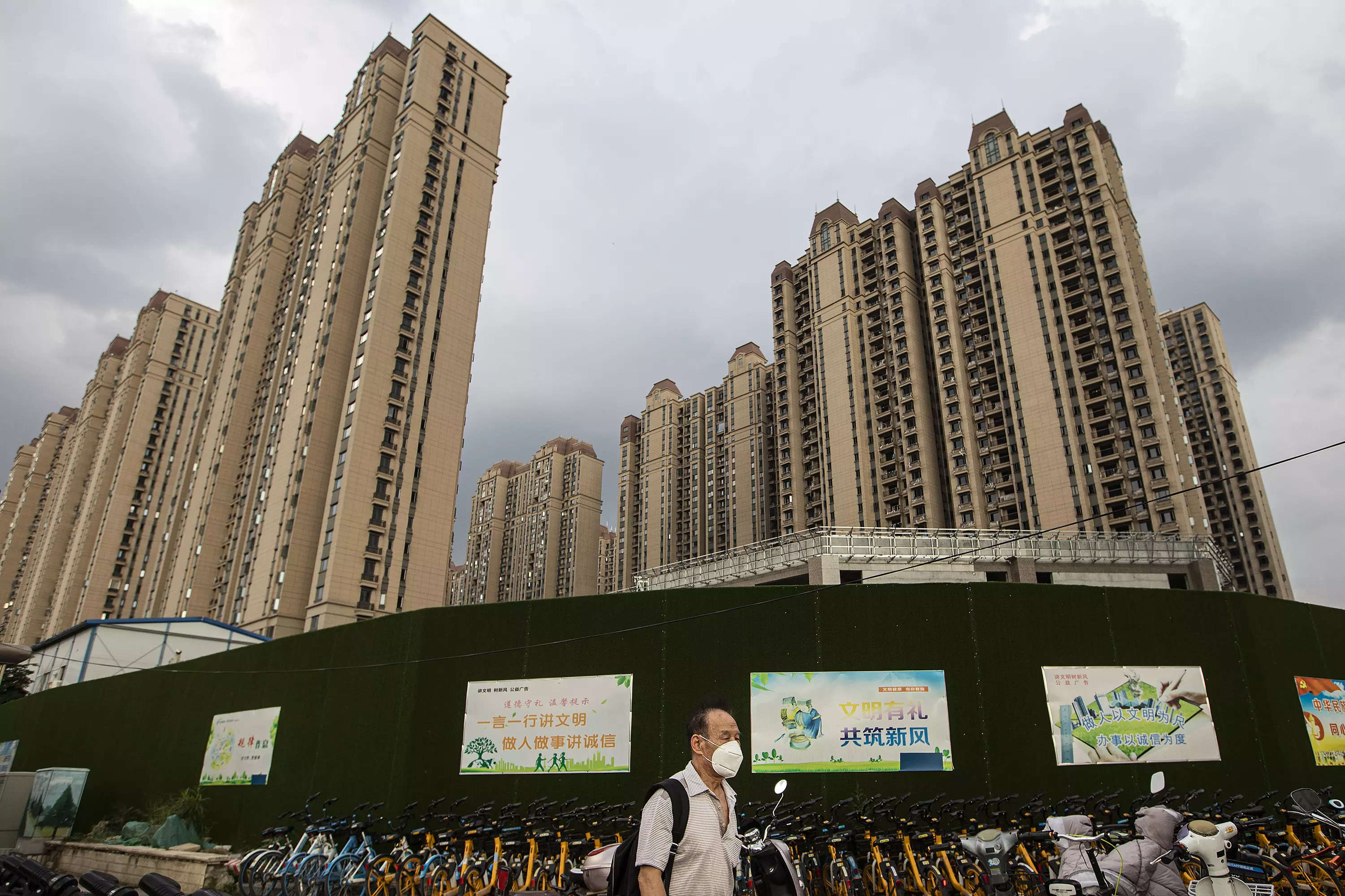 China Housing Bubble: China's bursting housing bubble will rock
