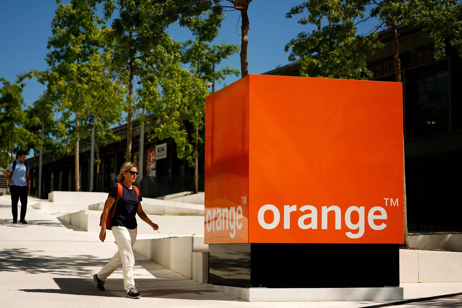 El grupo de telecomunicaciones Orange, España vuelve a crecer en el tercer trimestre, confirma objetivos, Telecom News, ET Telecom