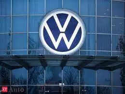  Documents posted Friday by the National Highway Traffic Safety Administration say a sudden pressure loss in all four tires increases the risk of a crash.