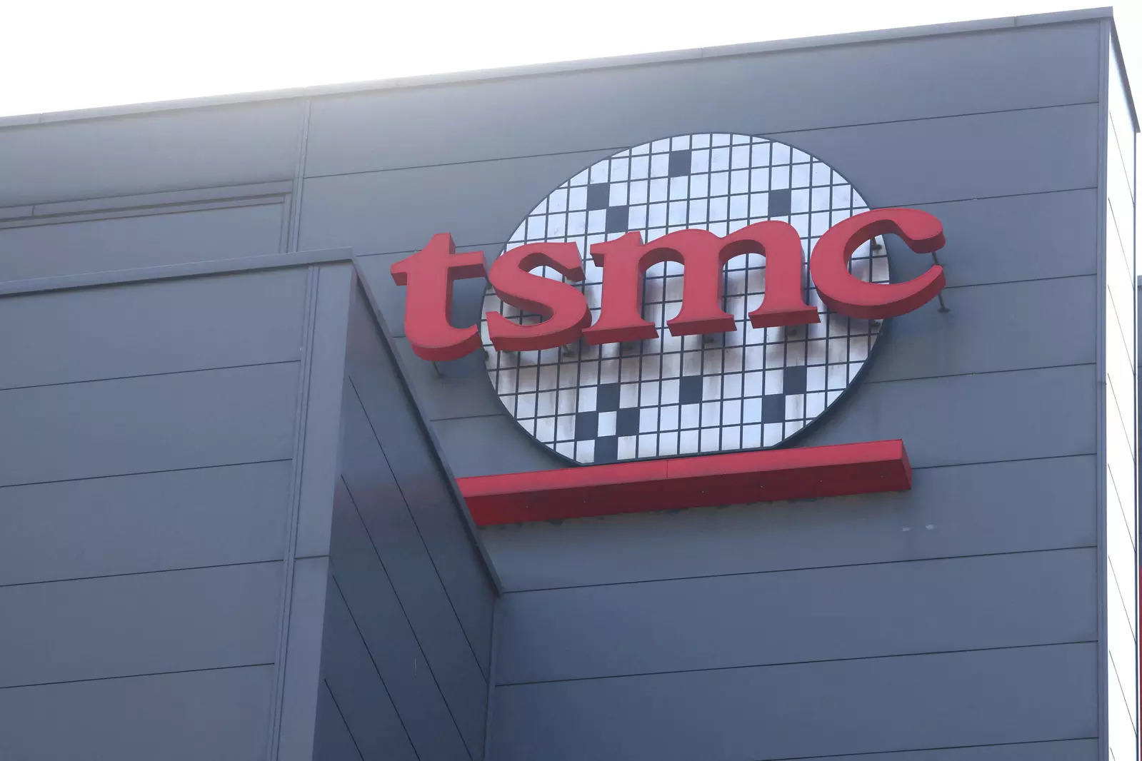 Apple supplier Foxconn hires chip veteran formerly at TSMC and SMIC