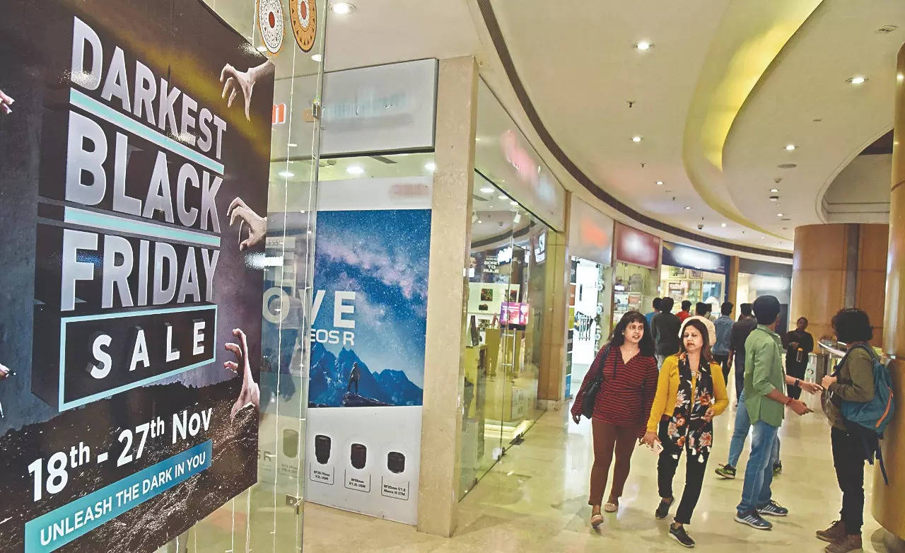 Black Friday gets Kolkata malls buzzing with bargain shoppers