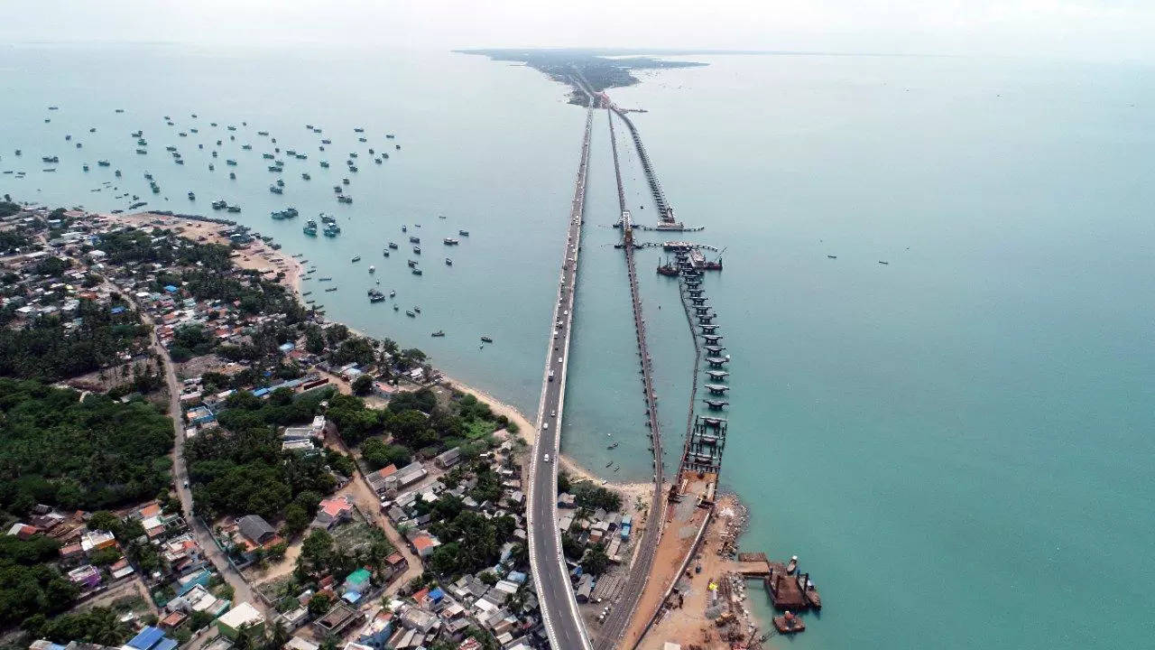 Construction of India's first vertical lift sea bridge to be completed  soon, ET Infra