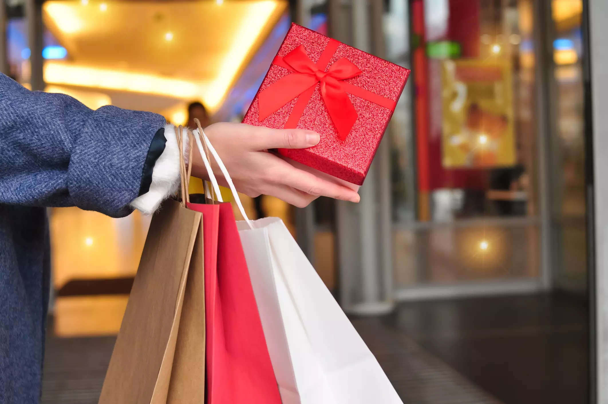 Retail sales grow 15% in Nov over pre-pandemic level; wedding season leads to spike in jewellery, footwear sales