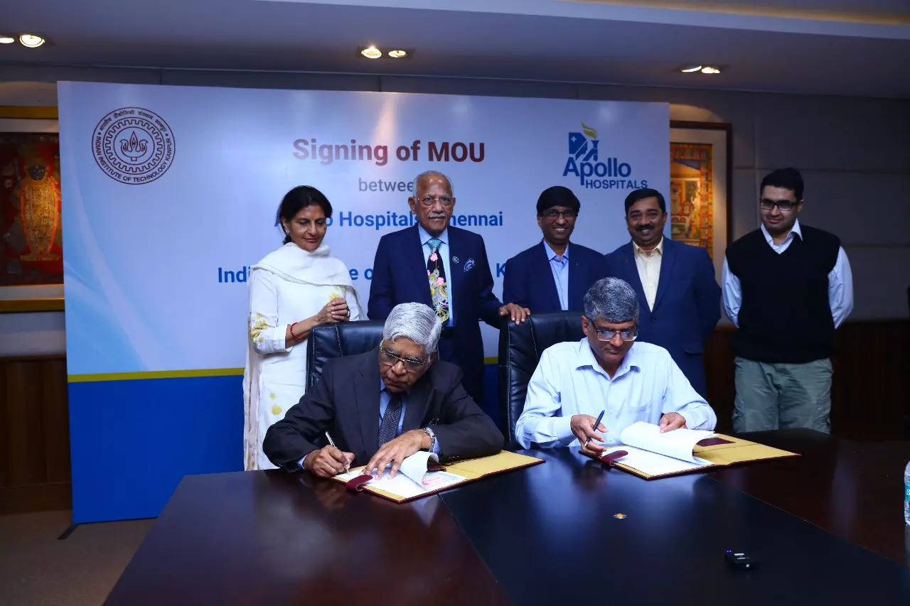 IIT Kanpur, Apollo Hospitals signs MoU on research in cutting-edge medical technology