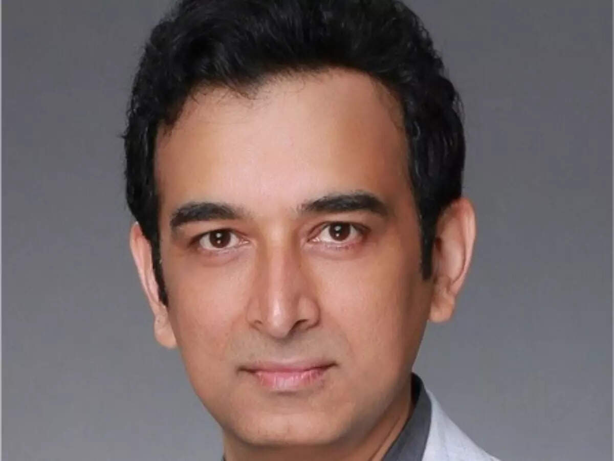 &lt;p&gt;Joyee Biswas&lt;/p&gt;