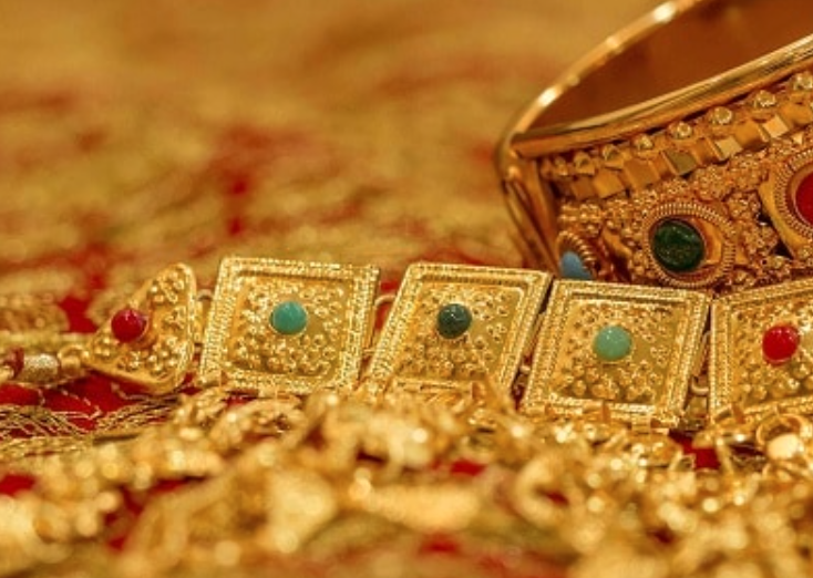 IIJS Signature 2023: Gem and jewellery orders worth Rs 30,000 crore booked