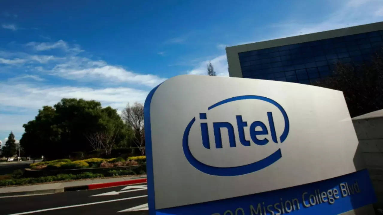 Intel is committed to Germany chip plant, working with government: Executive