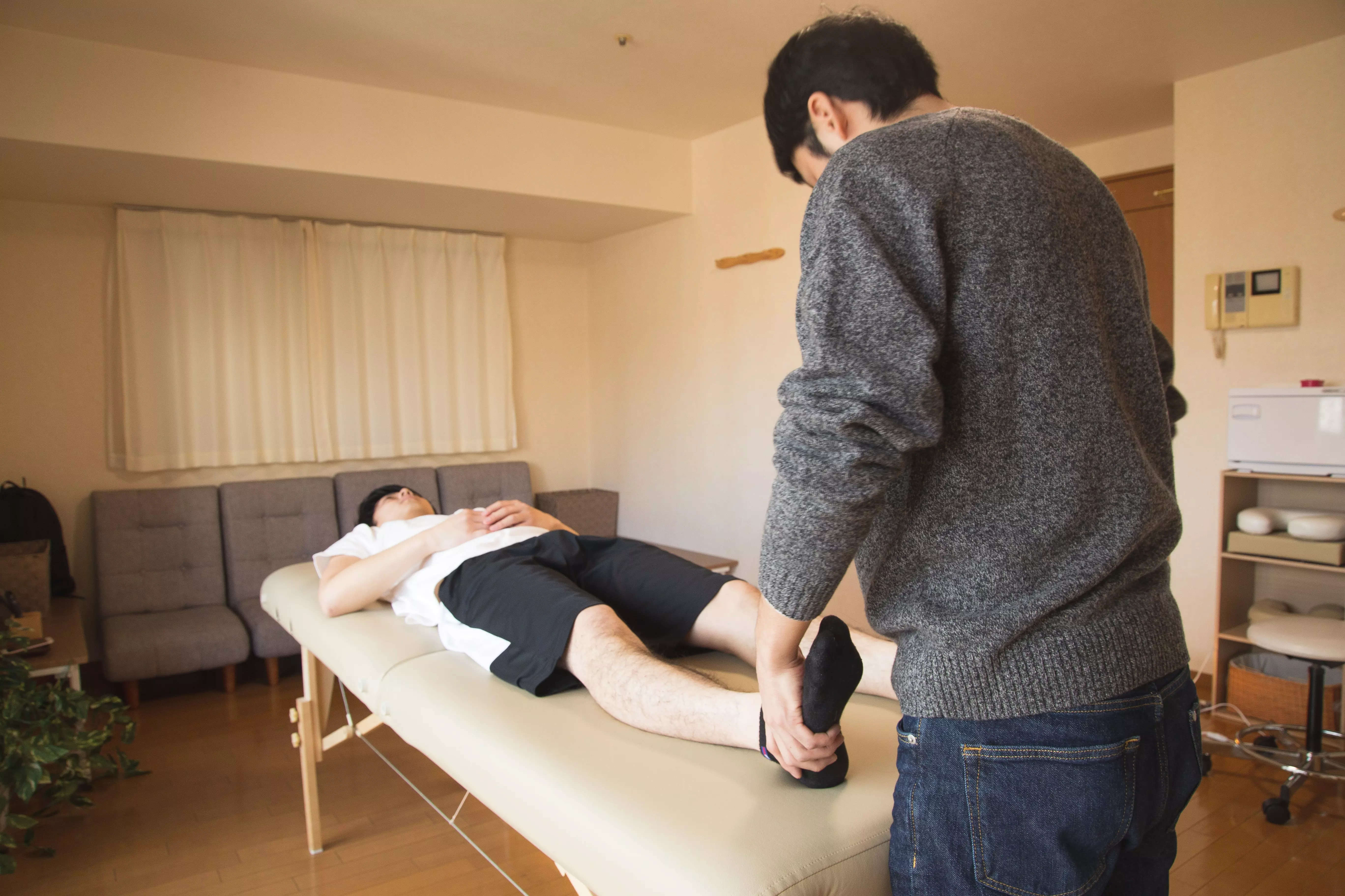 Delhi HC directs Centre to establish Professional Council for physiotherapists
