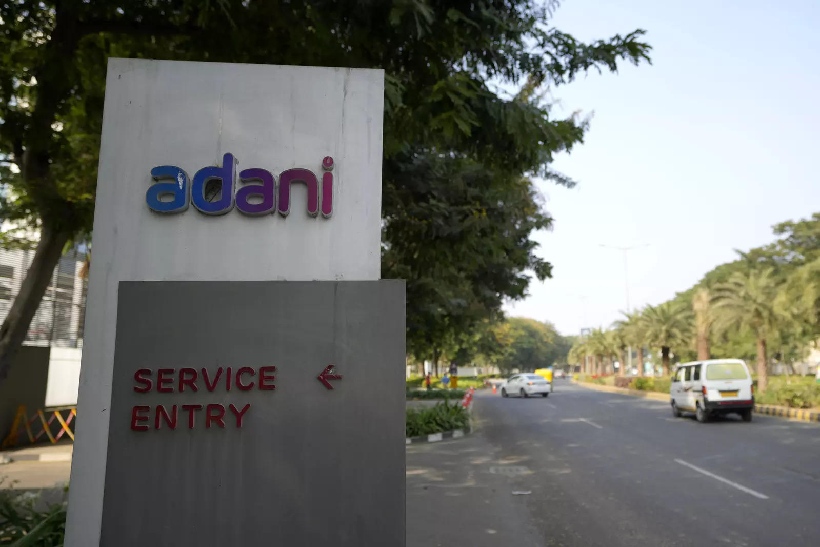 Adani rules out changes in price, dates of FPO; confident of share sales going through
