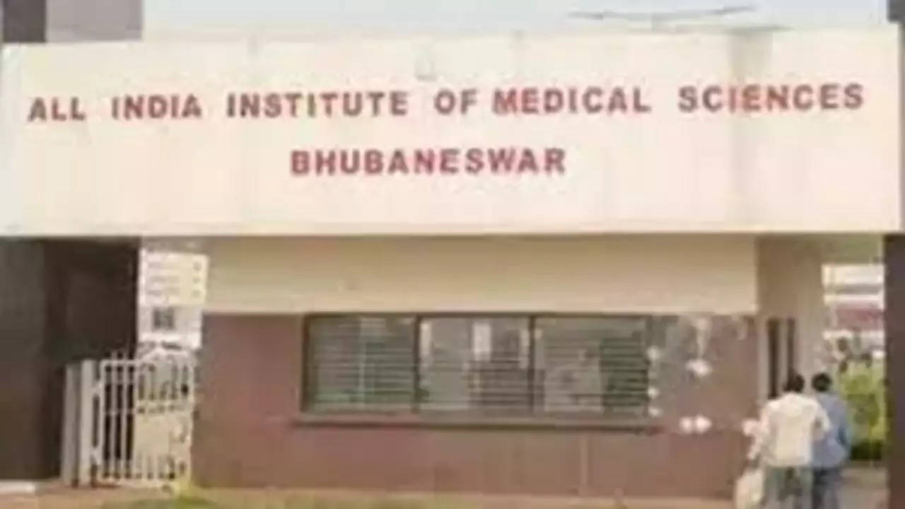 Dr Dillip Kumar Parida takes charge as new medical superintendent of AIIMS Bhubaneswar