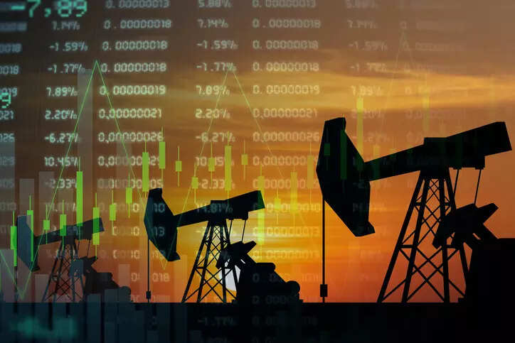 Oil prices drop as US inventories jump fuels demand worries, Energy News, ET EnergyWorld