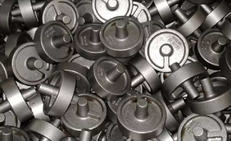  A superalloy, or a high-performance metal alloy, is an alloy with the ability to operate at a high fraction of its melting point.