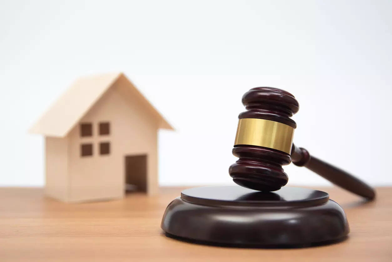 Builders in 705 lapsed projects seek renewal after MahaRERA notice