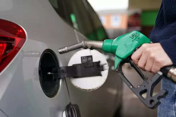  Those discounts came on top of fuel rebates introduced earlier that year by the French government. 