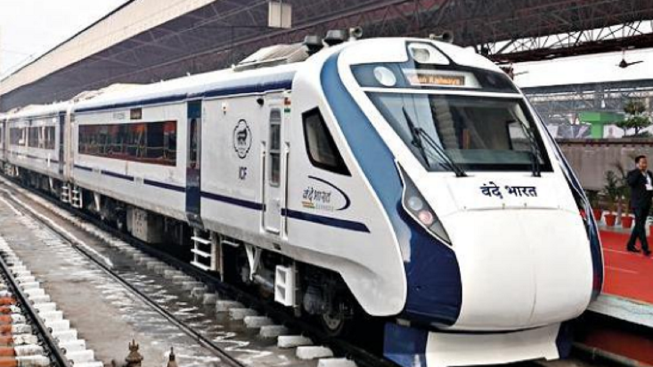 Titagarh Wagons-BHEL only fully Indian entity eyeing Rs 72k cr Vande Bharat contract, ET Infra