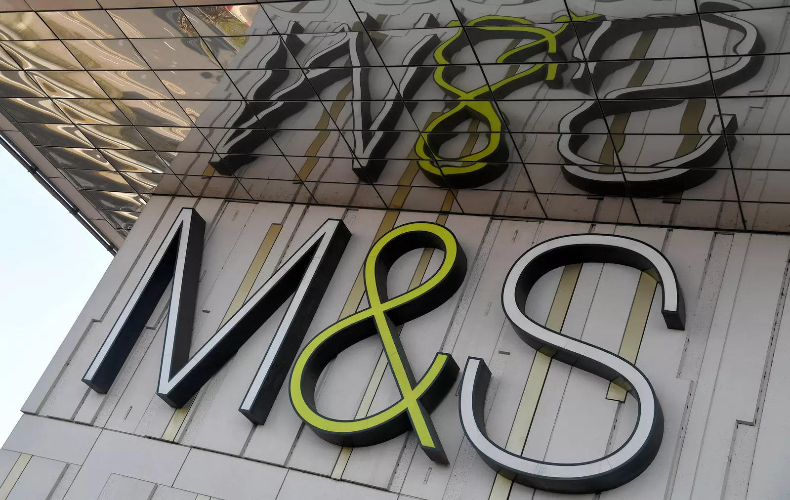 Britain's M&S lifts store worker pay by 7% citing rising living costs