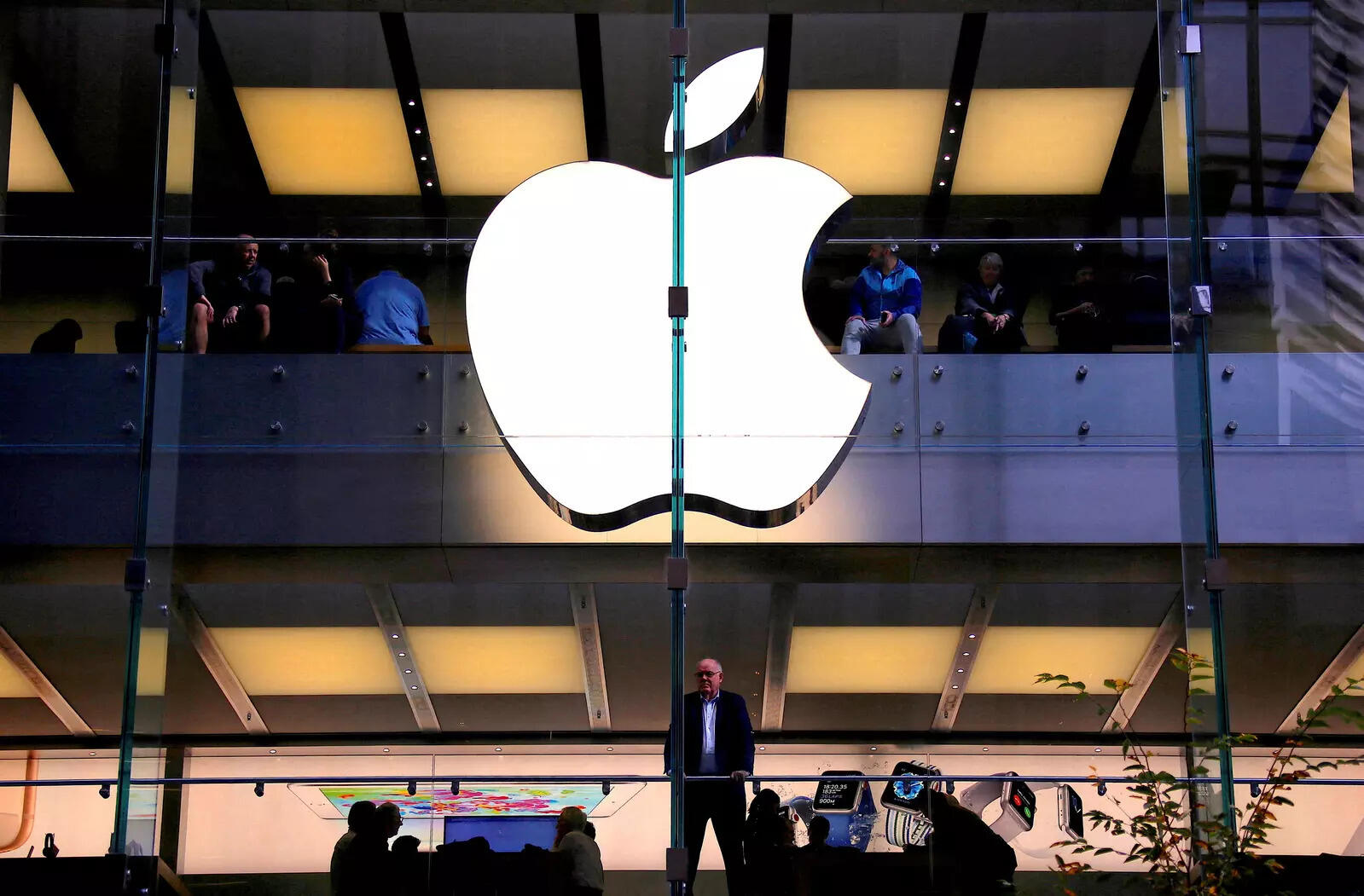 Apple gives nod to ChatGPT-driven app amid concerns