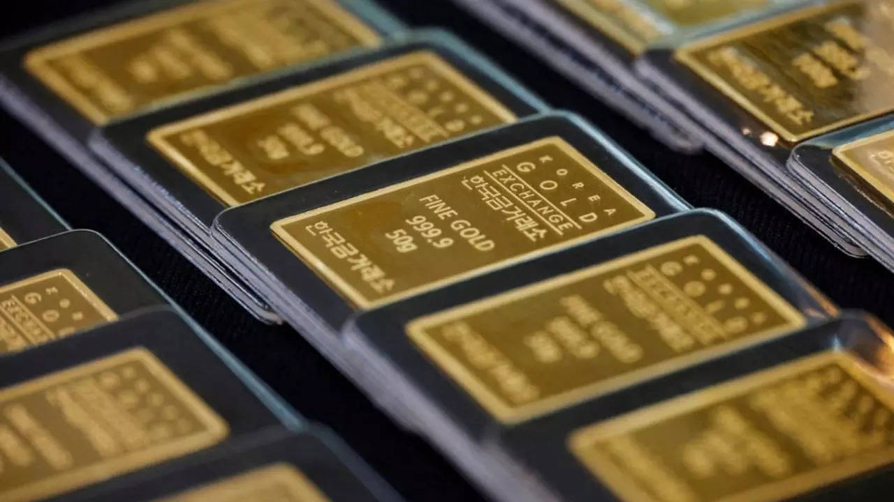 Alphanumeric hallmarking to curb smuggled gold trading