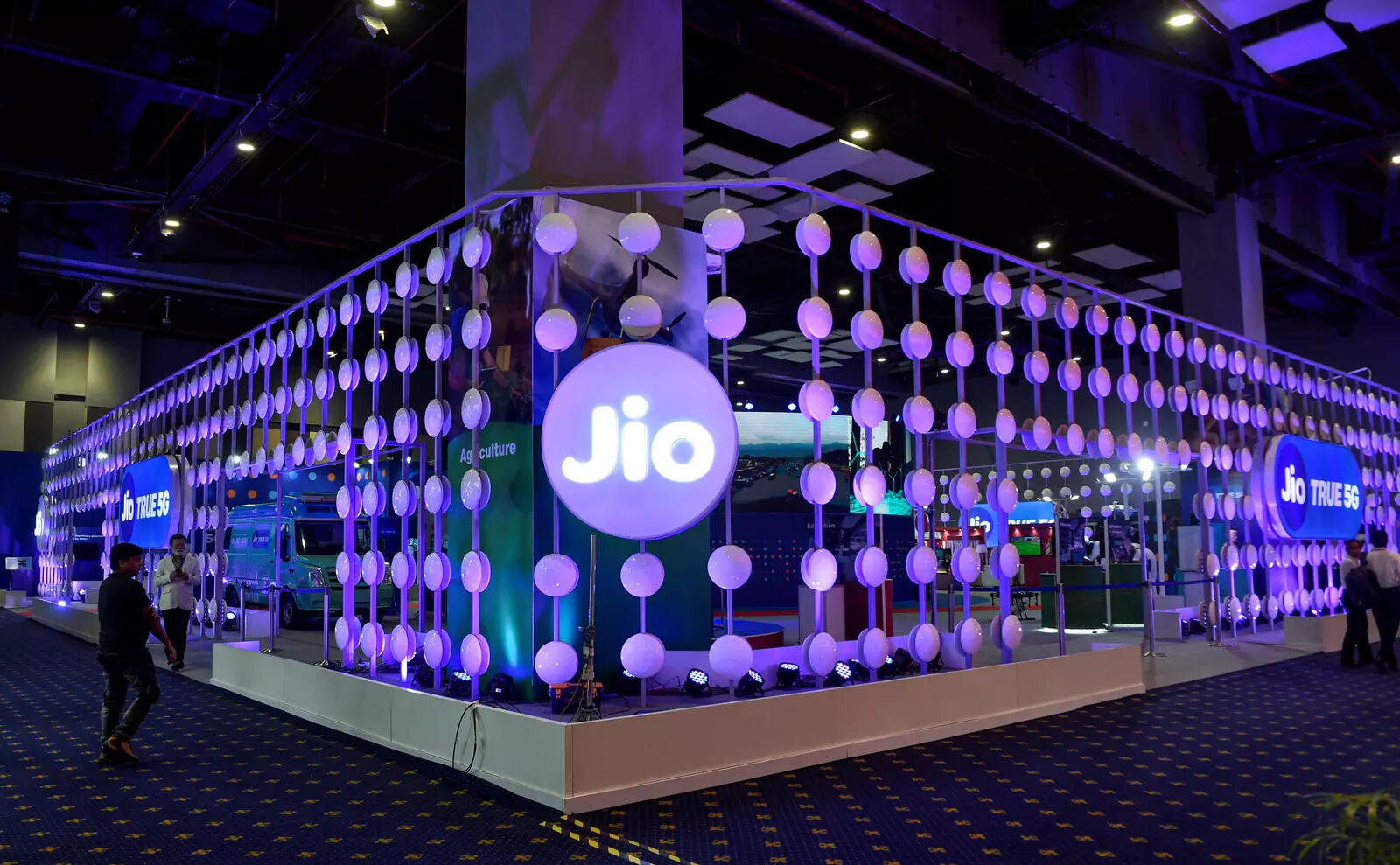 Jio Platforms partners EESL, French utlity firm EDF to deploy 1 million smart prepaid meters in Bihar