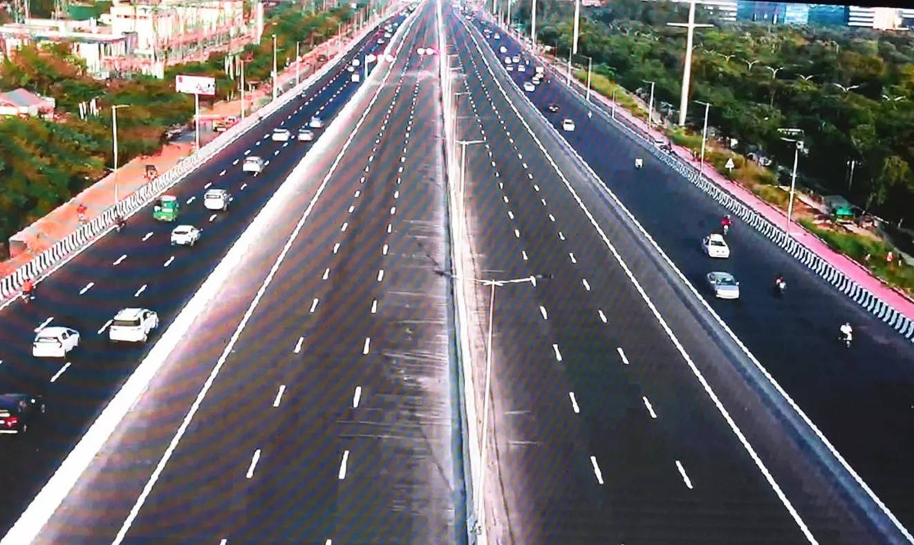 National Highway building maintains slight lead above last year levels