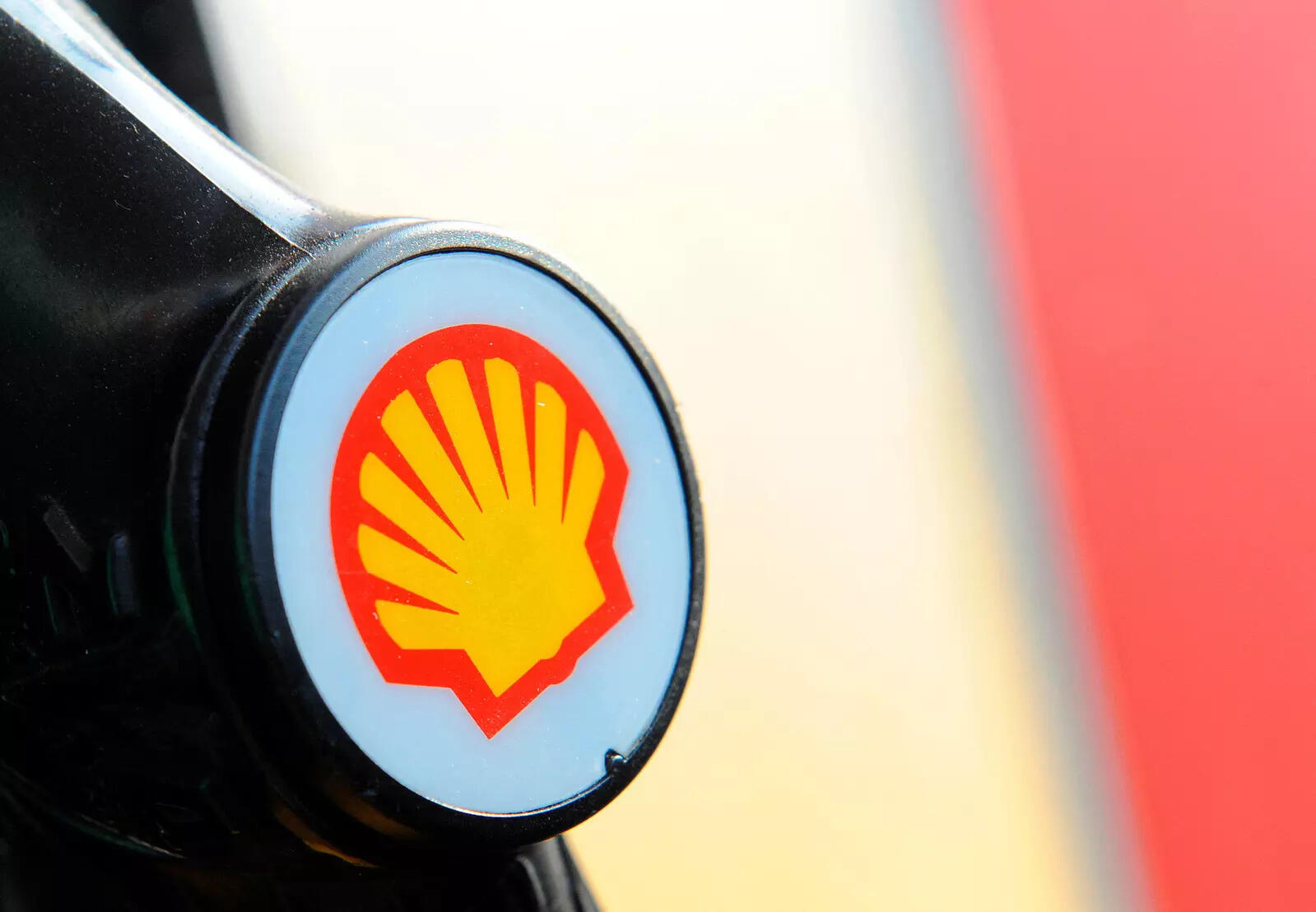  Shell's board has yet to issue a recommendation but in the past has recommended investors oppose similar resolutions.