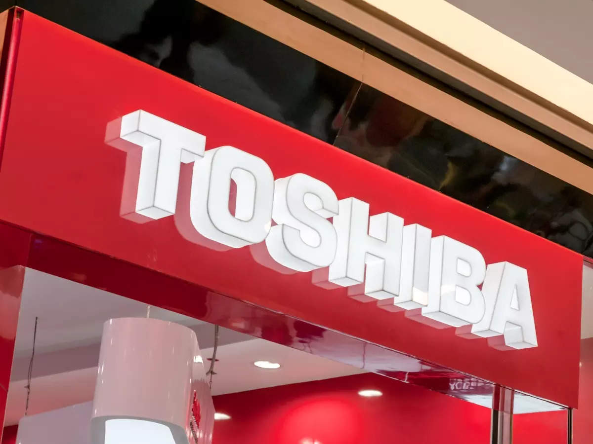 Toshiba's Social Media Challenges